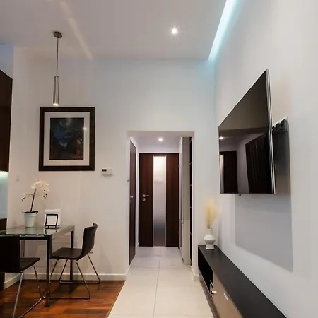 Luna Prestige - Old Town Center & Main Station Krakau